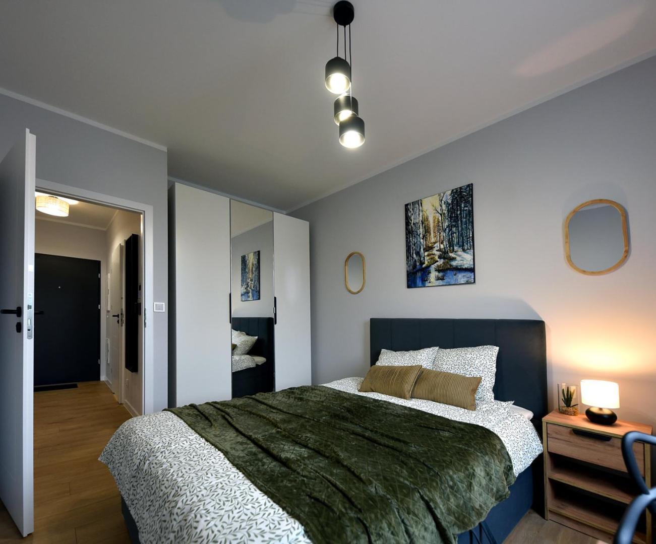 Superapart Prymasa 1000-Lecia 6A, Hidden Gem - Ideal For Relaxation & Escapes Rzeszow Exterior photo