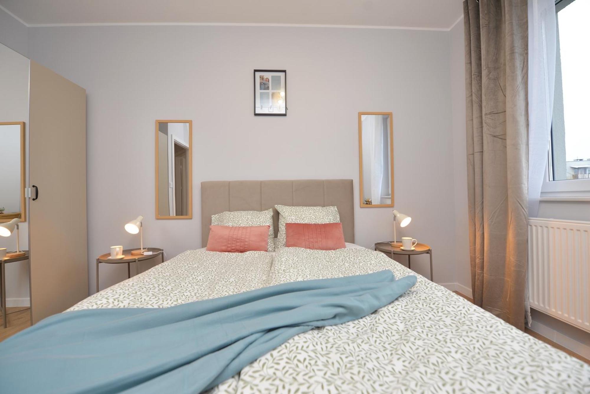 Superapart Prymasa 1000-Lecia 6A, Hidden Gem - Ideal For Relaxation & Escapes Rzeszow Exterior photo
