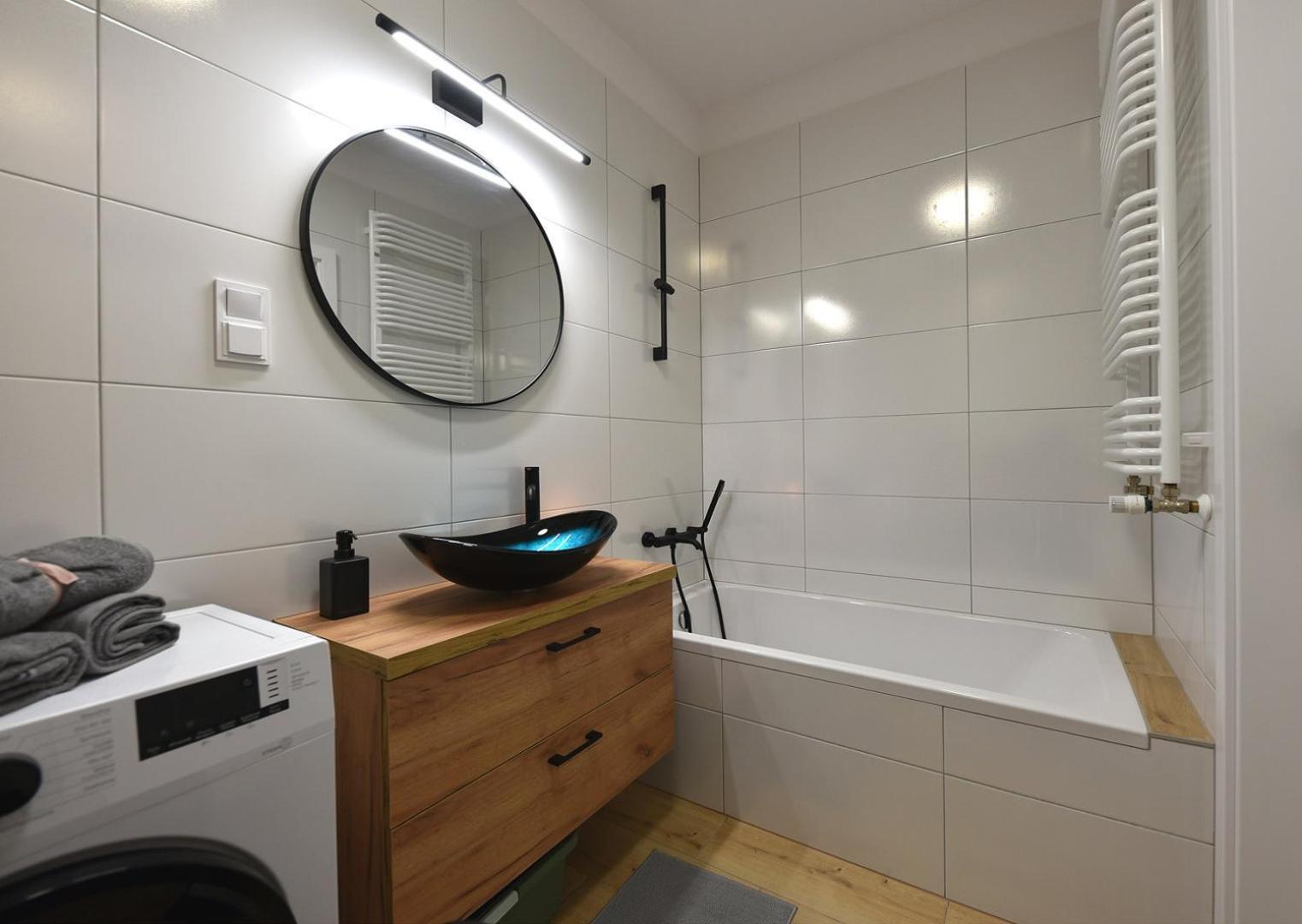 Superapart Prymasa 1000-Lecia 6A, Hidden Gem - Ideal For Relaxation & Escapes Rzeszow Exterior photo
