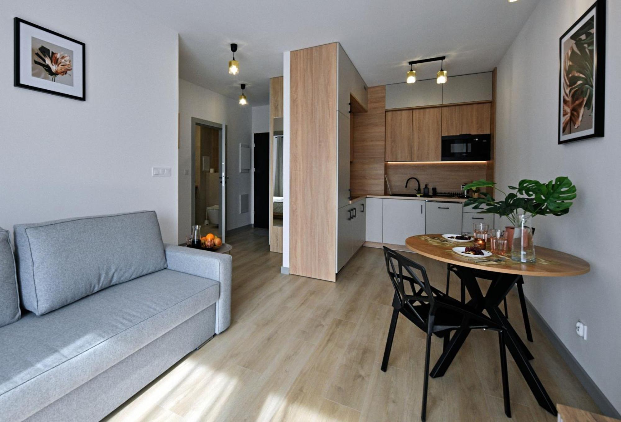 Superapart Prymasa 1000-Lecia 6A, Hidden Gem - Ideal For Relaxation & Escapes Rzeszow Exterior photo